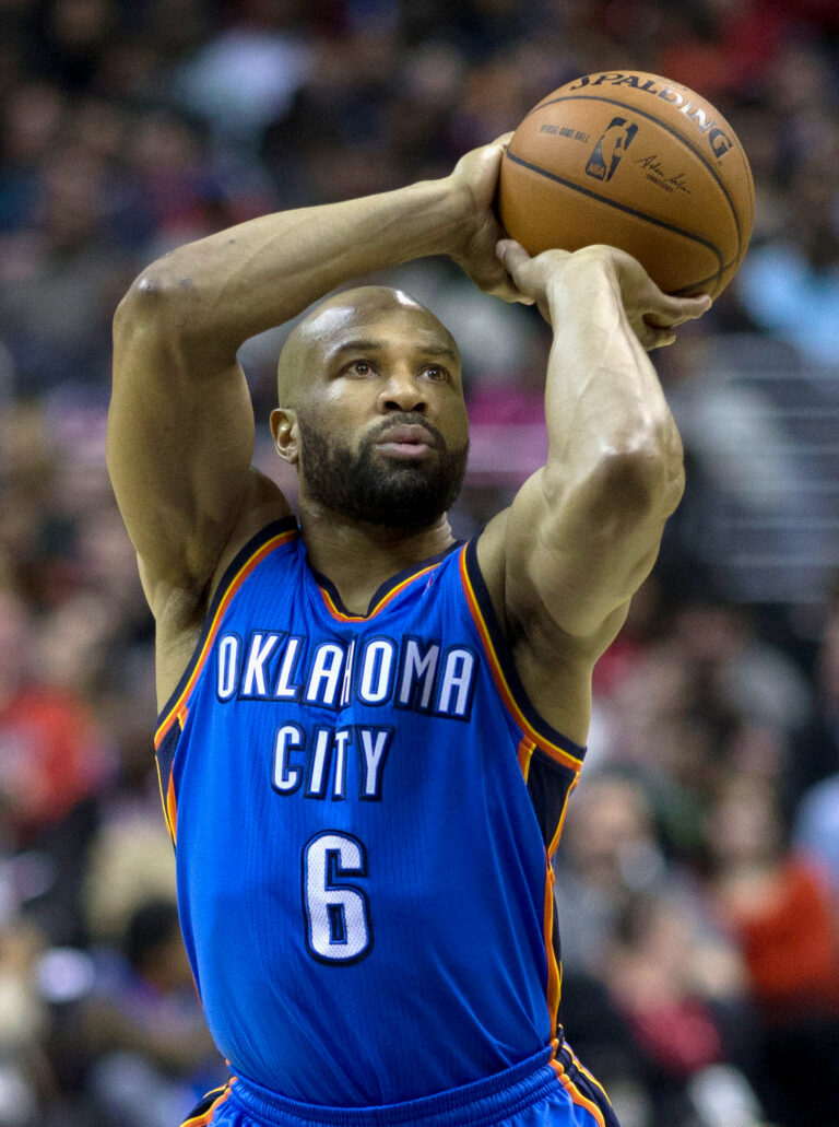 Derek Fisher Net Worth 2021: Age, Height, Weight, Wife, Kids, Bio-Wiki — via Wikimedia Commons