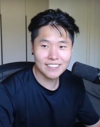 Disguised Toast Net Worth 2021: Age, Height, Weight, Girlfriend, Dating, Bio-Wiki