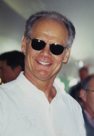 Fred Dryer Net Worth 2021: Age, Height, Weight, Wife, Kids, Bio-Wiki — via Wikimedia Commons