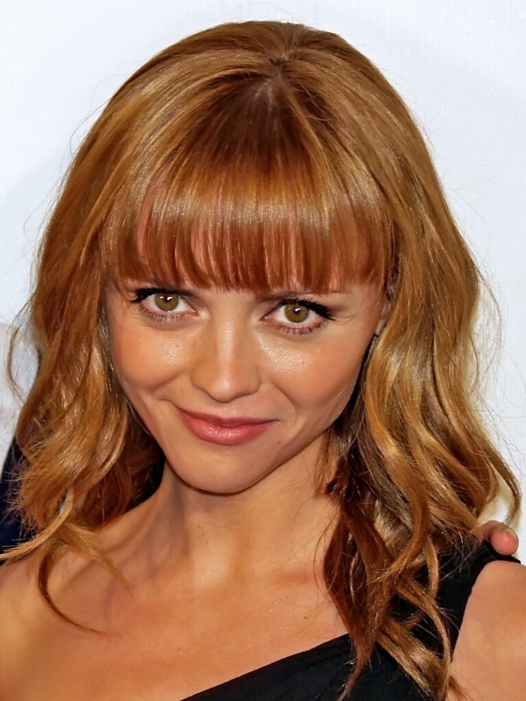 Christina Ricci Net Worth 2021: Age, Height, Weight, Husband, Kids, Bio-Wiki