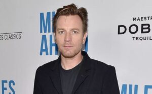 Ewan McGregor Net Worth 2021: Age, Height, Weight, Wife, Kids, Bio-Wiki