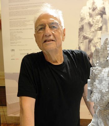 Frank Gehry Net Worth 2021: Age, Height, Weight, Wife, Kids, Bio-Wiki — via Wikimedia Commons