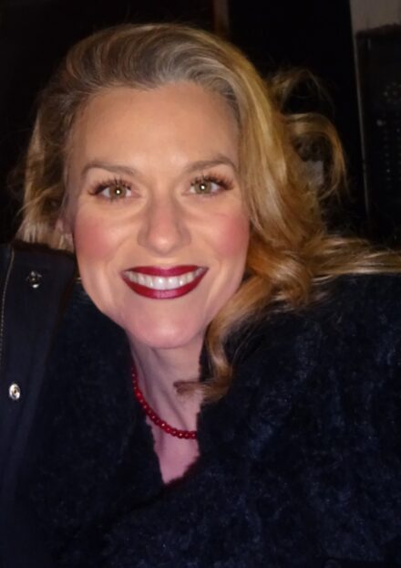Hilarie Burton Net Worth 2021: Age, Height, Weight, Husband, Kids, Bio-Wiki