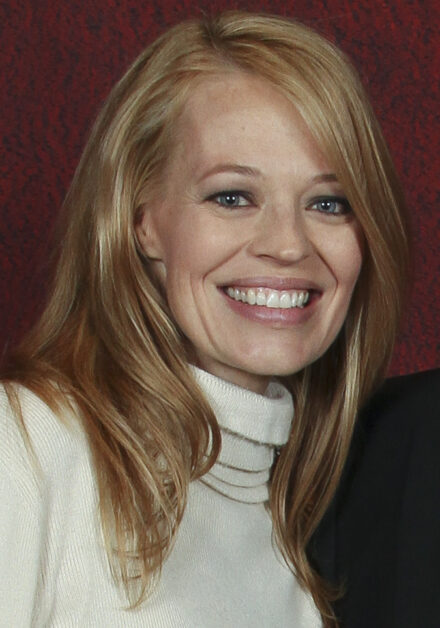 Jeri Ryan Net Worth 2021: Age, Height, Weight, Husband, Kids, Bio-Wiki