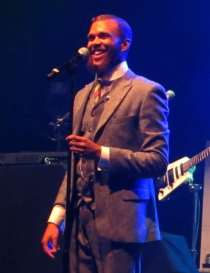Jidenna Net Worth 2021: Age, Height, Weight, Girlfriend, Dating, Bio-Wiki — via Wikimedia Commons