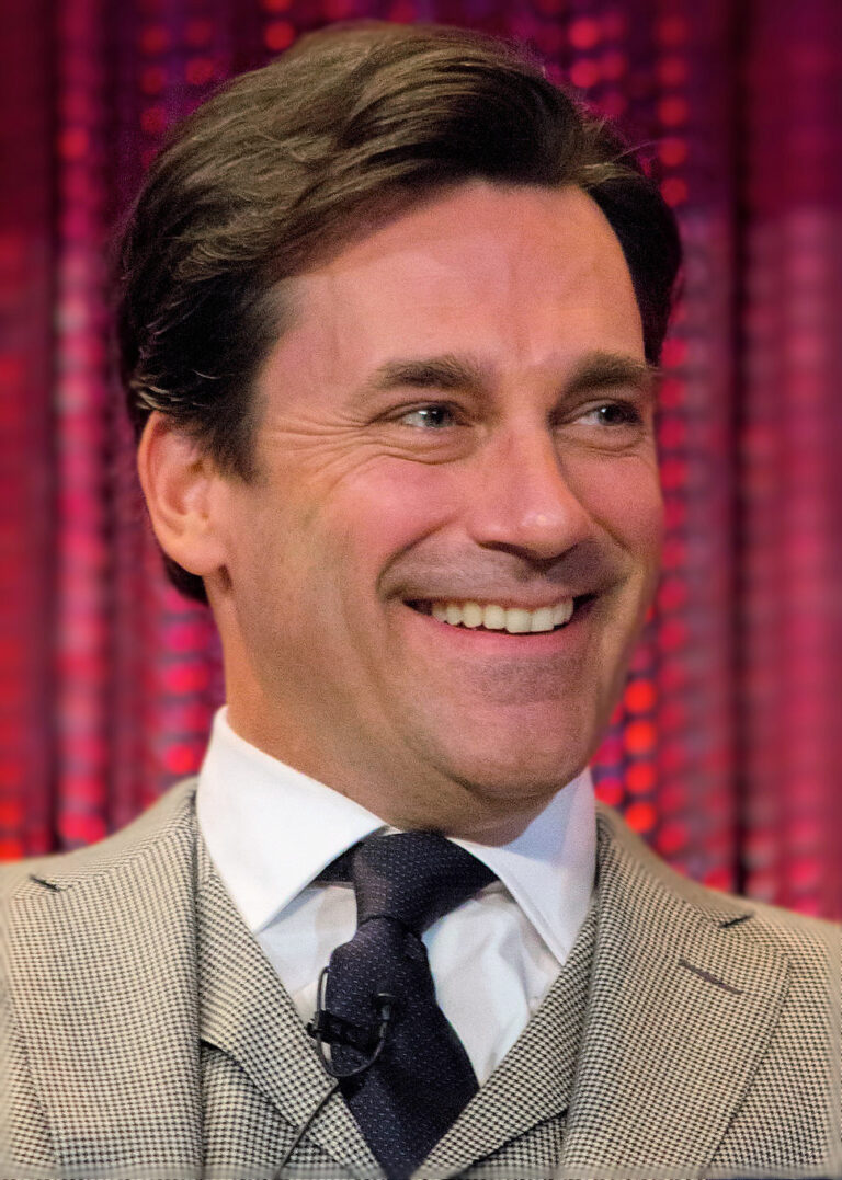 Jon Hamm Net Worth 2021: Age, Height, Weight, Girlfriend, Dating, Bio-Wiki