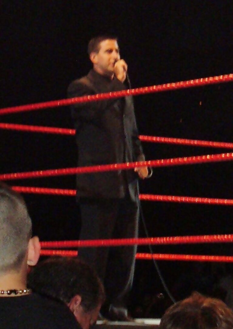 Justin Roberts Net Worth 2021: Age, Height, Weight, Girlfriend, Dating, Bio-Wiki — via Wikimedia Commons