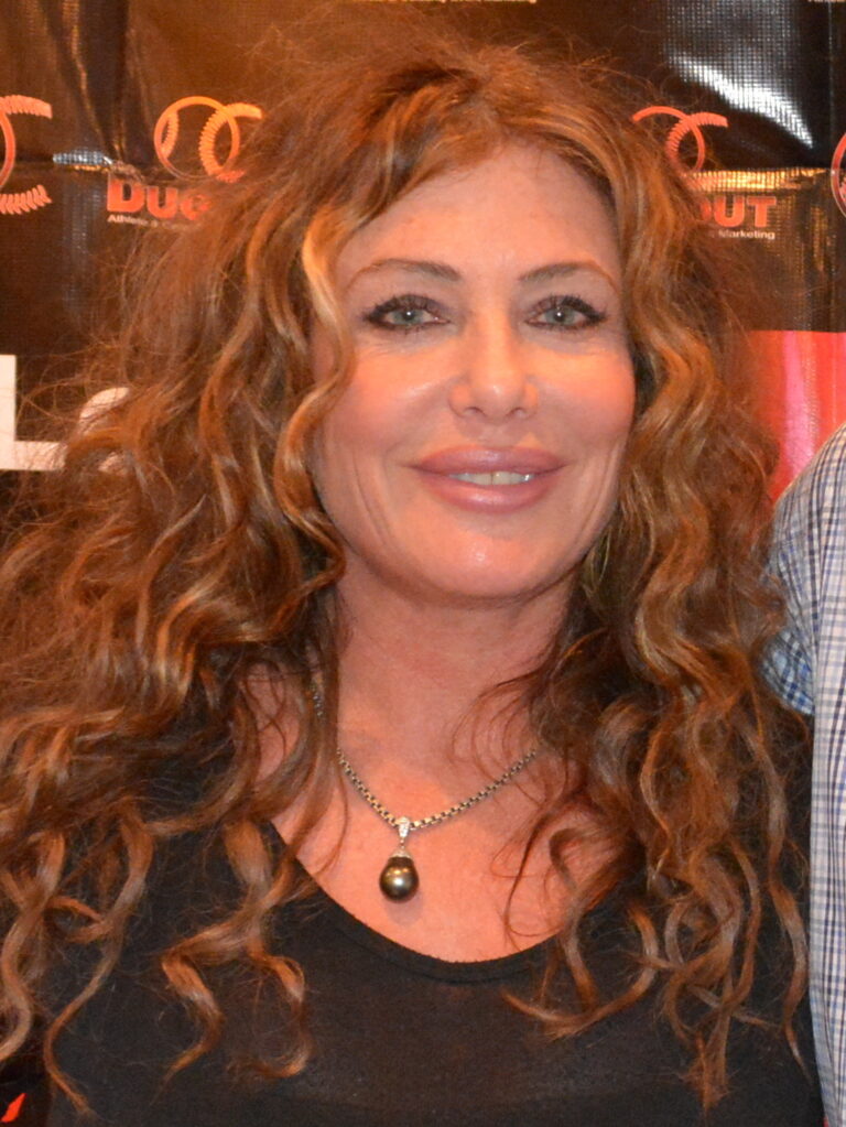 Kelly LeBrock Net Worth 2021: Age, Height, Weight, Husband, Kids, Bio-Wiki — via Wikimedia Commons
