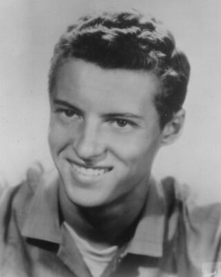 Ken Osmond Net Worth 2021: Age, Height, Weight, Wife, Kids, Bio-Wiki