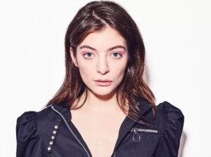 Lorde Net Worth 2021: Age, Height, Weight, Boyfriend, Dating, Bio-Wiki
