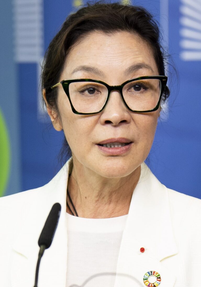 Michelle Yeoh Net Worth 2021: Age, Height, Weight, Husband, Kids, Bio-Wiki