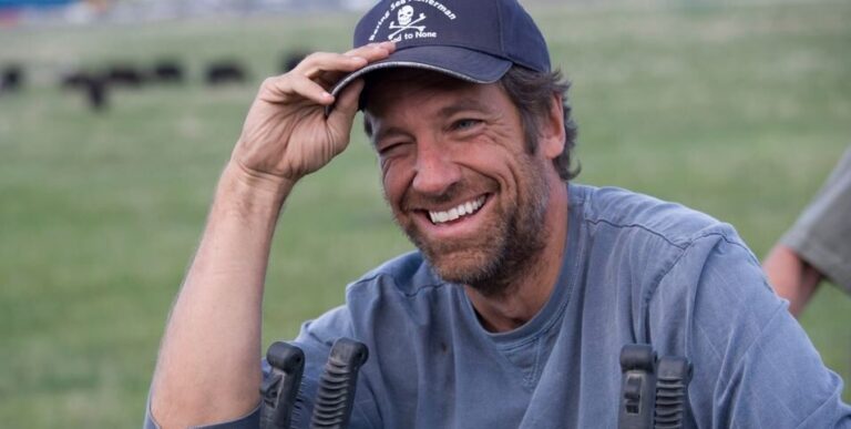 Mike Rowe Net Worth 2021: Age, Height, Weight, Girlfriend, Dating, Bio-Wiki