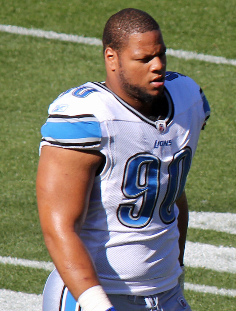 Ndamukong Suh Net Worth 2021: Age, Height, Weight, Girlfriend, Dating, Bio-Wiki