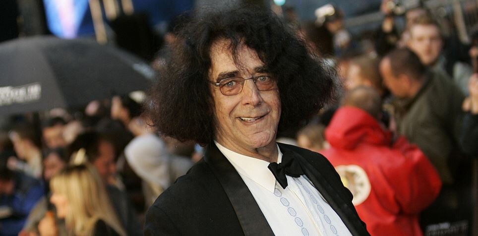 peter-mayhew-net-worth-2008835