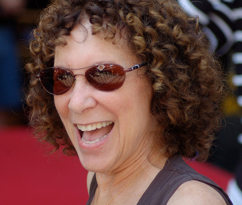 Rhea Perlman Net Worth 2021: Age, Height, Weight, Husband, Kids, Bio-Wiki — via Wikimedia Commons