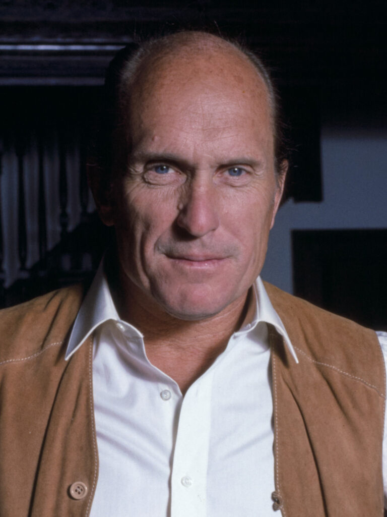 Robert Duvall Net Worth 2021: Age, Height, Weight, Wife, Kids, Bio-Wiki | Wealthy Persons — via Wikimedia Commons