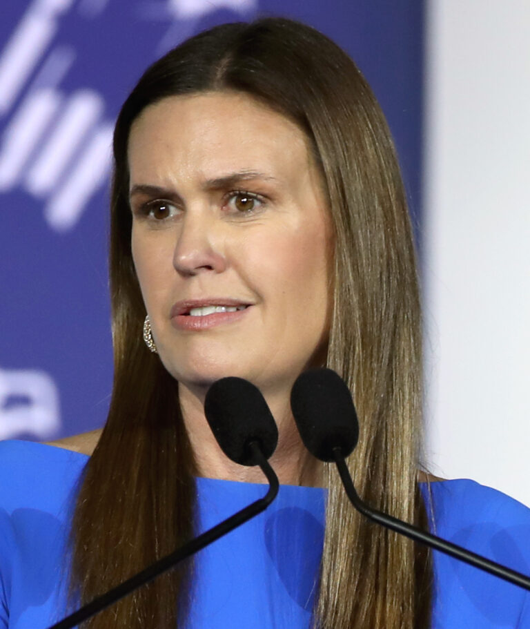 Sarah Huckabee Sanders Net Worth 2021: Age, Height, Weight, Husband, Kids, Bio-Wiki