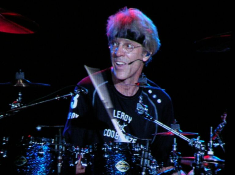 Stewart Copeland Net Worth 2021: Age, Height, Weight, Wife, Kids, Bio-Wiki