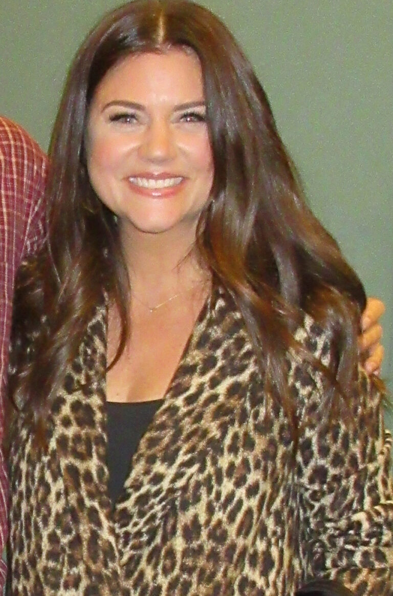 Tiffani Amber Thiessen Net Worth 2021: Age, Height, Weight, Husband, Kids, Bio-Wiki — via Wikimedia Commons