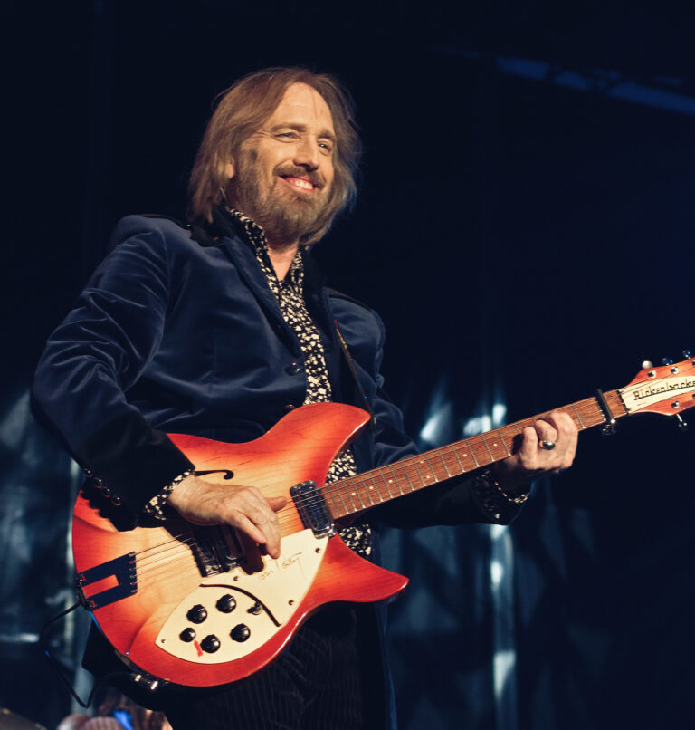 Tom Petty Net Worth 2021: Age, Height, Weight, Wife, Kids, Bio-Wiki
