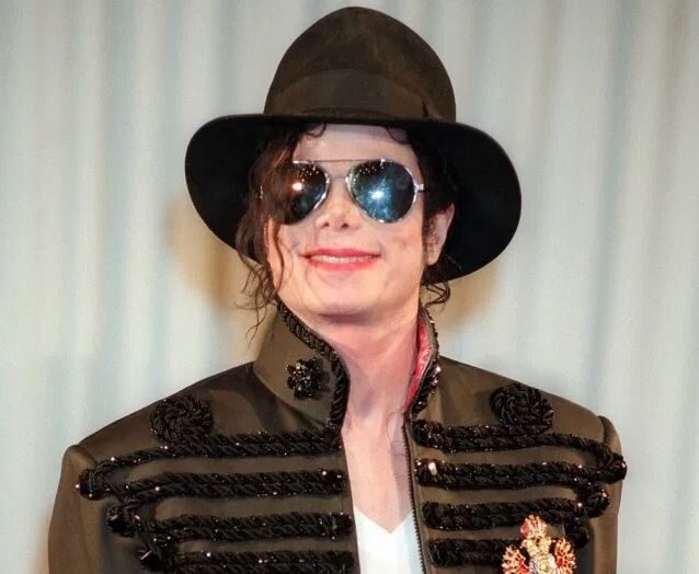 michael-jackson-2484609