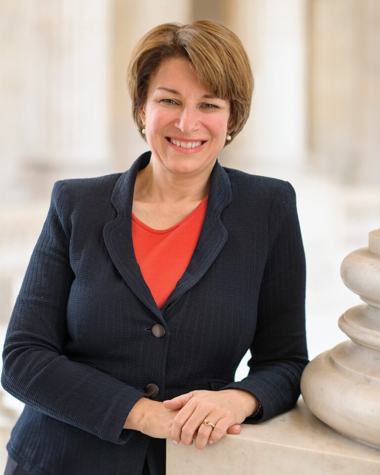 Amy Klobuchar Net Worth 2021: Age, Height, Weight, Husband, Kids, Bio-Wiki | Wealthy Persons — via Wikimedia Commons