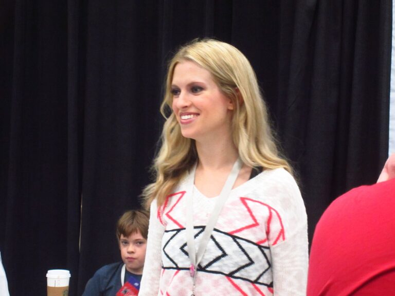 Barbara Dunkelman Net Worth 2021: Age, Height, Weight, Boyfriend, Dating, Bio-Wiki
