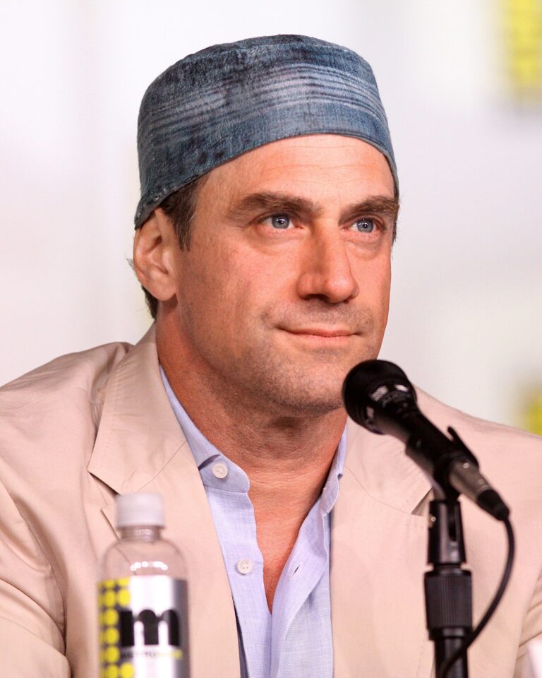 Christopher Meloni Net Worth 2021: Age, Height, Weight, Wife, Kids, Bio-Wiki — via Wikimedia Commons