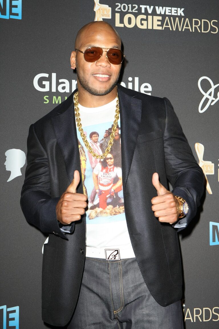 Flo Rida Net Worth 2021: Age, Height, Weight, Girlfriend, Dating, Bio-Wiki
