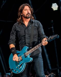 Dave Grohl Net Worth 2021: Age, Height, Weight, Wife, Kids, Bio-Wiki