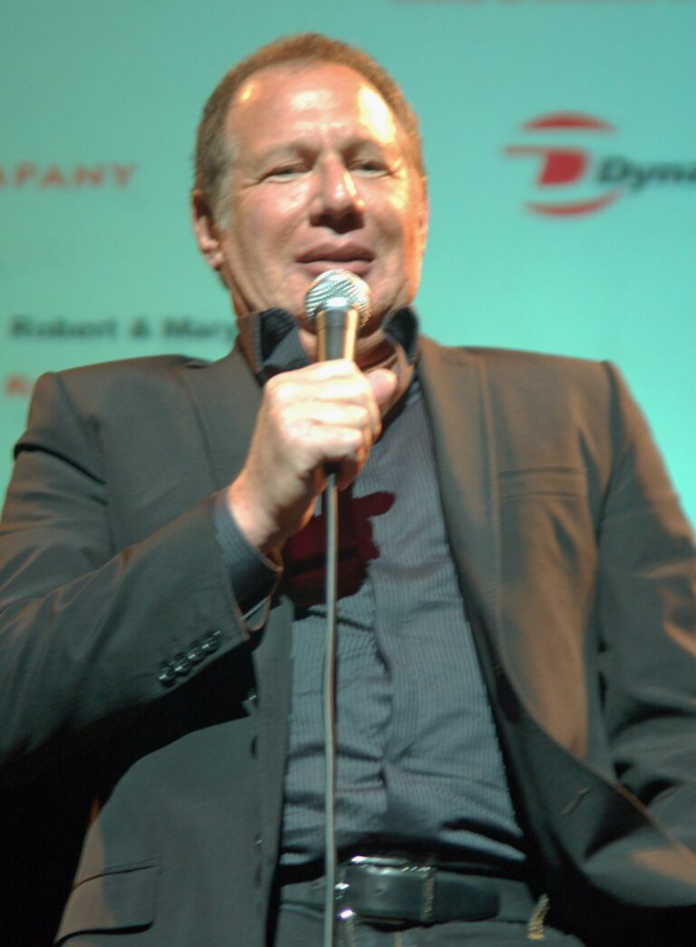 Garry Shandling Net Worth 2021: Age, Height, Weight, Girlfriend, Dating, Bio-Wiki