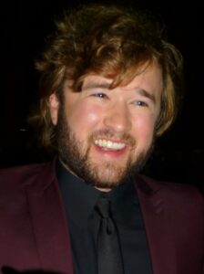 Haley Joel Osment Net Worth 2021: Age, Height, Weight, Girlfriend, Dating, Bio-Wiki