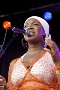 India Arie Net Worth 2021: Age, Height, Weight, Boyfriend, Dating, Kids, Bio-Wiki