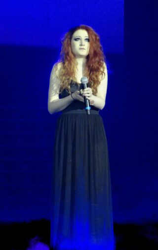 Janet Devlin Net Worth 2021: Age, Height, Weight, Boyfriend, Dating, Kids, Bio-Wiki