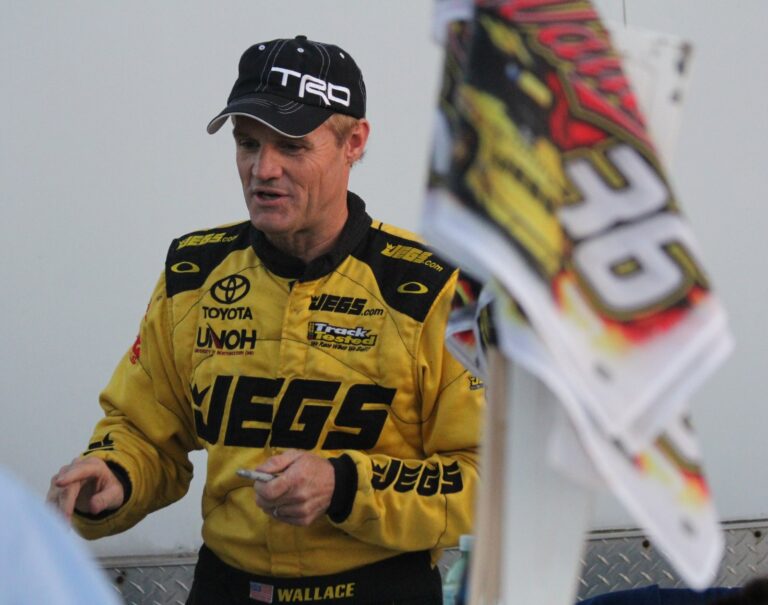 Kenny Wallace Net Worth 2021: Age, Height, Weight, Wife, Kids, Bio-Wiki | Wealthy Persons — via Wikimedia Commons