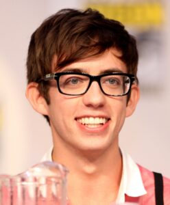Kevin McHale Net Worth 2021: Age, Height, Weight, Girlfriend, Dating, Bio-Wiki