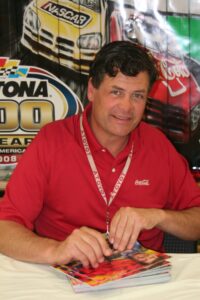 Michael Waltrip Net Worth 2021: Age, Height, Weight, Wife, Kids, Bio-Wiki