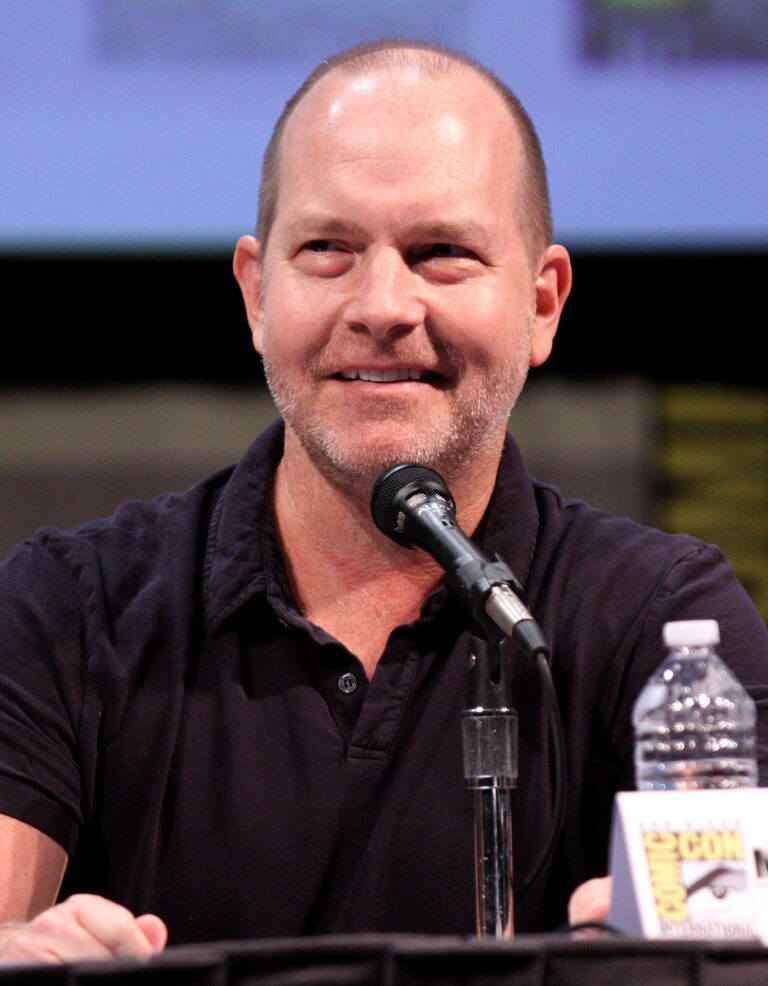 Mike Henry Net Worth 2021: Age, Height, Weight, Wife, Kids, Bio-Wiki — via Wikimedia Commons