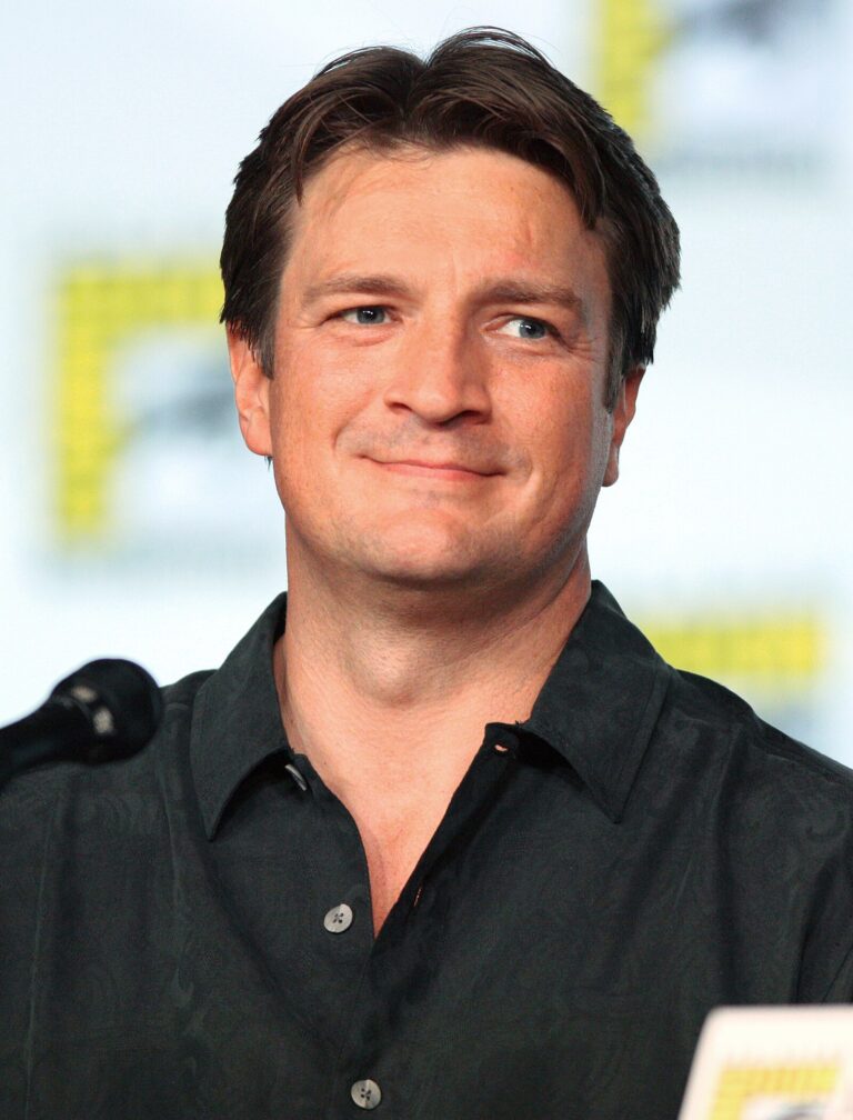 Nathan Fillion Net Worth 2021: Age, Height, Weight, Girlfriend, Dating, Bio-Wiki