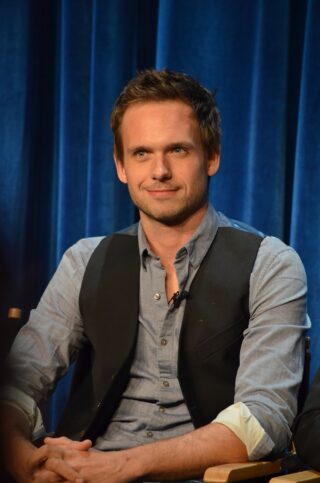 Patrick J. Adams Net Worth 2021: Age, Height, Weight, Wife, Kids, Bio-Wiki