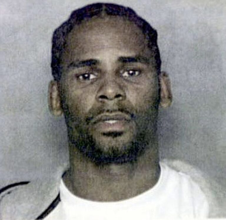 R. Kelly Net Worth 2021: Age, Height, Weight, Wife, Kids, Bio-Wiki