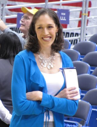 Rebecca Lobo Net Worth 2021: Age, Height, Weight, Husband, Kids, Bio-Wiki