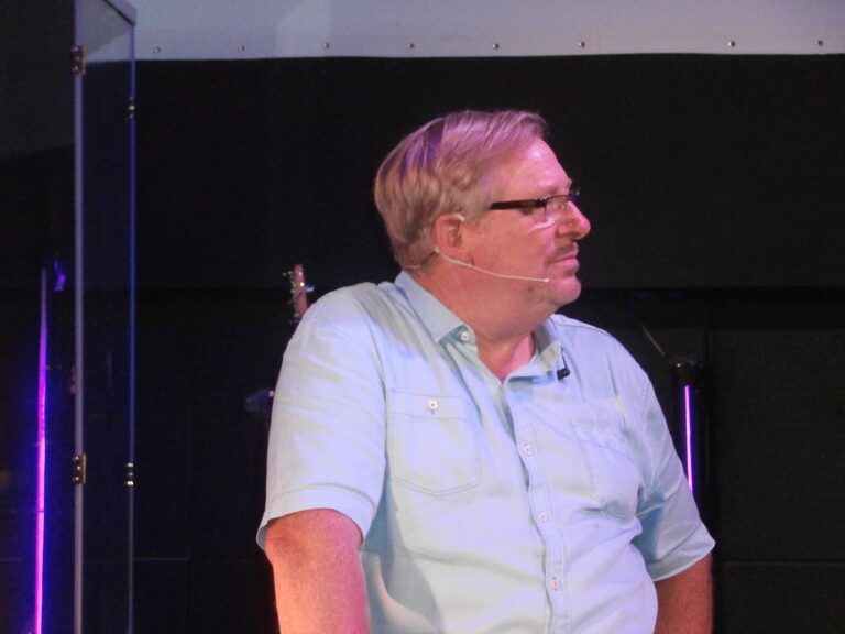 Rick Warren Net Worth 2021: Age, Height, Weight, Wife, Kids, Bio-Wiki — via Wikimedia Commons