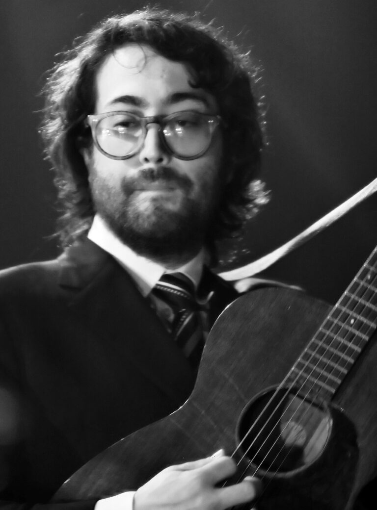 Sean Lennon Net Worth 2021: Age, Height, Weight, Girlfriend, Dating, Bio-Wiki