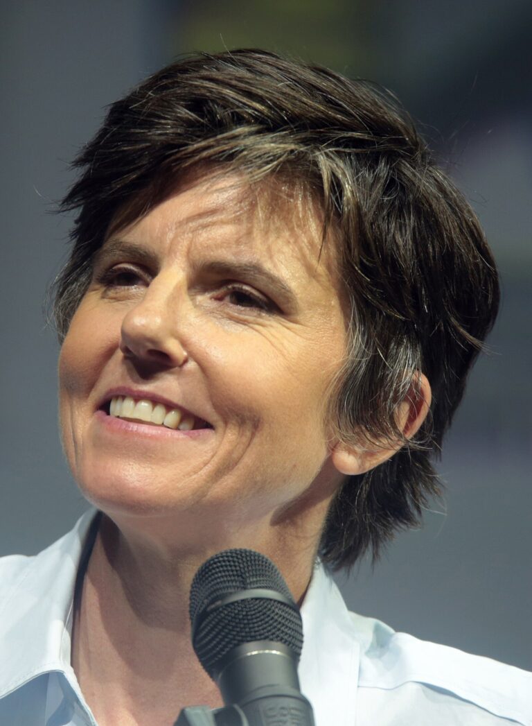 Tig Notaro Net Worth 2021: Age, Height, Weight, Husband, Kids, Bio-Wiki