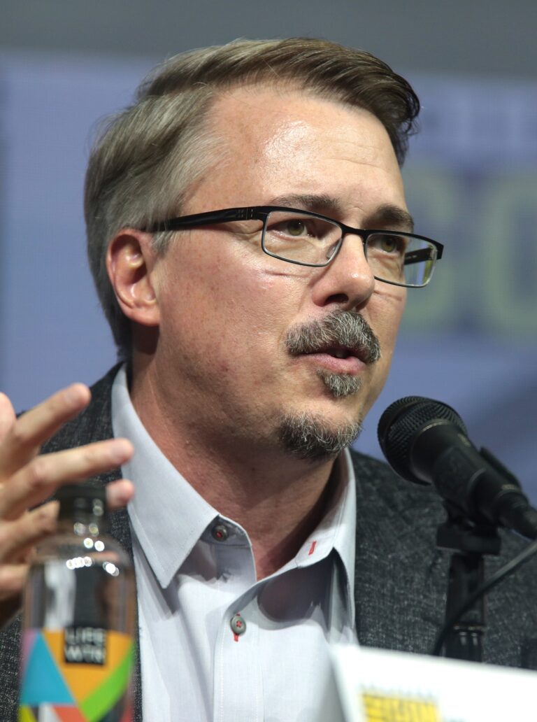 Vince Gilligan Net Worth 2021: Age, Height, Weight, Wife, Kids, Bio-Wiki