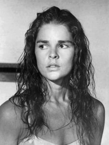 Ali MacGraw Net Worth 2021: Age, Height, Weight, Husband, Kids, Bio-Wiki