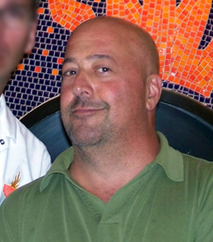 Andrew Zimmern Net Worth 2021: Age, Height, Weight, Wife, Kids, Bio-Wiki | Wealthy Persons — via Wikimedia Commons