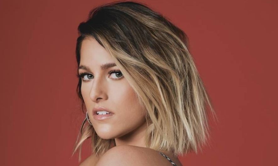 cassadee-pope-net-worth-2210978