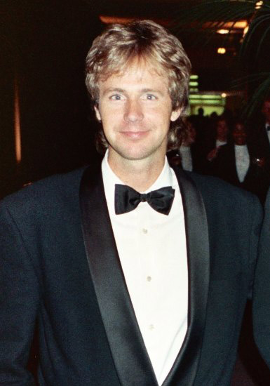 Dana Carvey Net Worth 2021: Age, Height, Weight, Wife, Kids, Bio-Wiki — via Wikimedia Commons